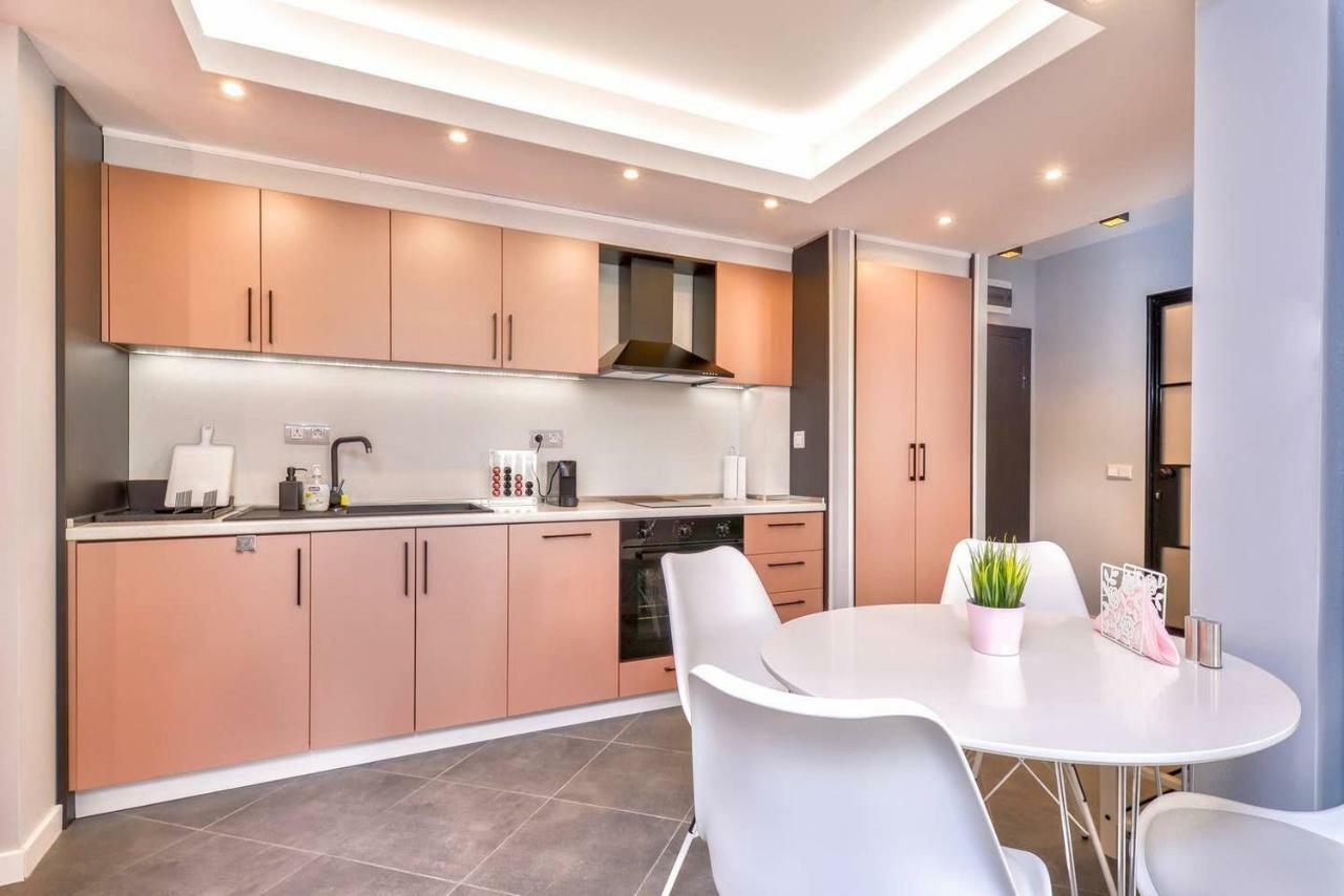 Rose One Bedroom Designer Apartment In City Centre By Flat Mаnager Sofia Eksteriør bilde