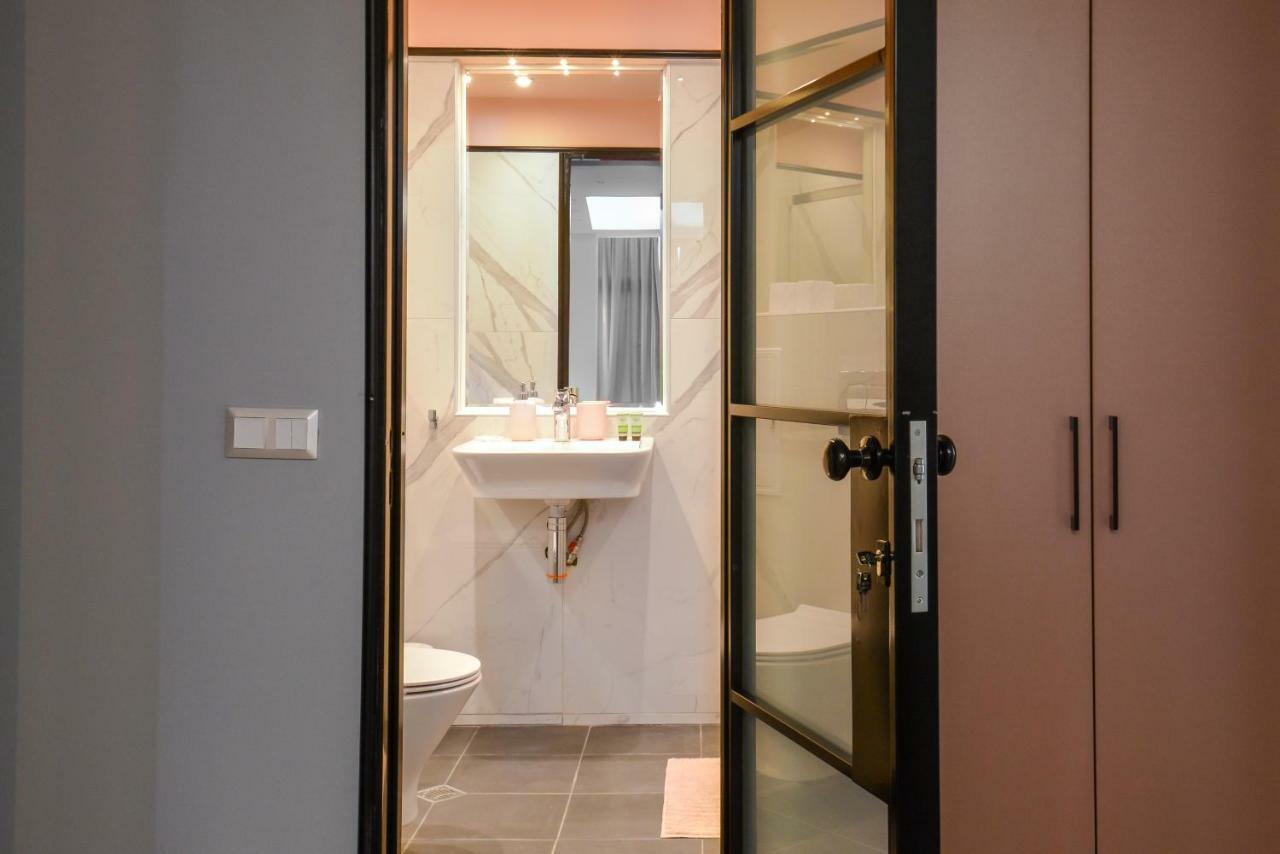 Rose One Bedroom Designer Apartment In City Centre By Flat Mаnager Sofia Eksteriør bilde